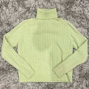 Light Green Turtle neck cashmere sweater